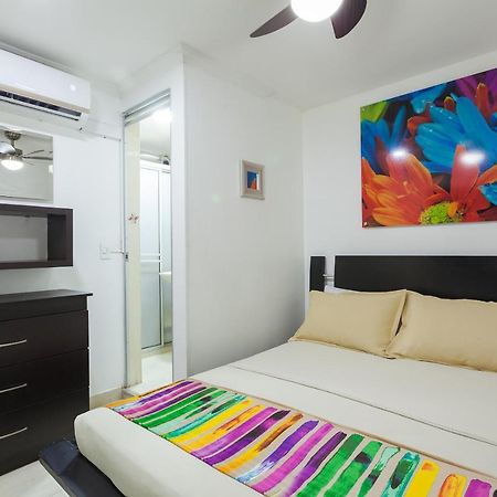 Apartamentos Amoblados Jg De La 70 Меделин Екстериор снимка