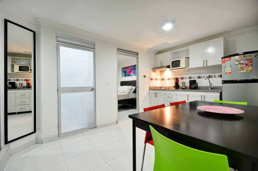 Apartamentos Amoblados Jg De La 70 Меделин Екстериор снимка
