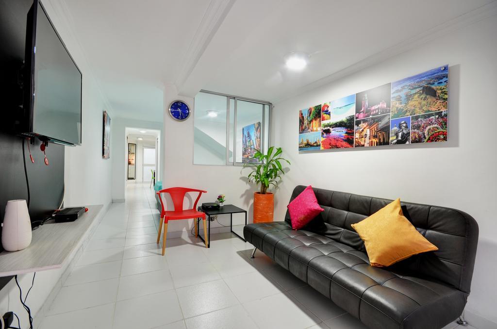 Apartamentos Amoblados Jg De La 70 Меделин Екстериор снимка