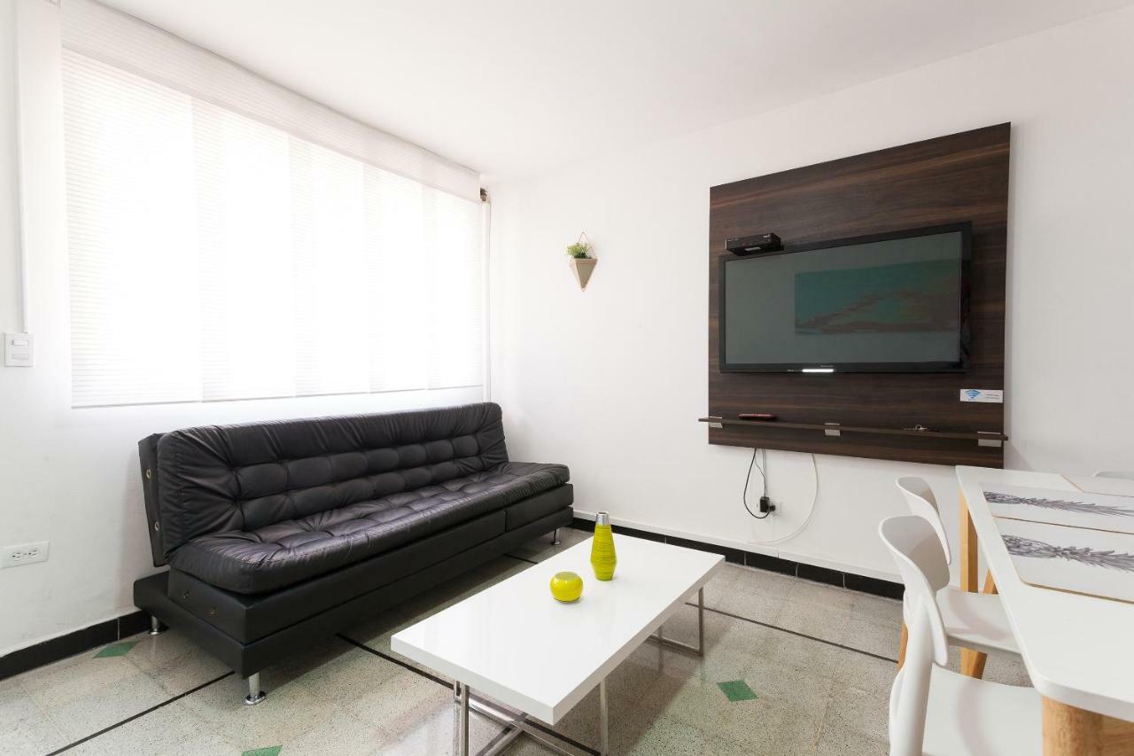 Apartamentos Amoblados Jg De La 70 Меделин Екстериор снимка