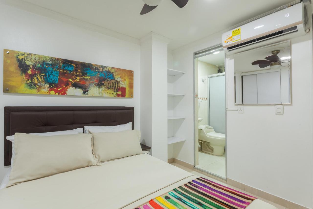 Apartamentos Amoblados Jg De La 70 Меделин Екстериор снимка
